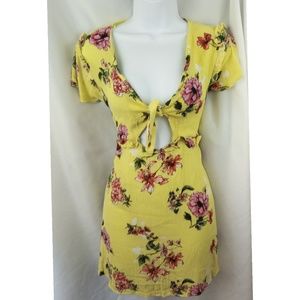 6 for $25 Floral yellow mini dress ,l